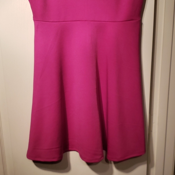 Francesca's Collection fuchsia pink dress - Picture 4 of 5